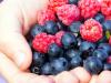 6 moduri delicioase de a va bucura de fructele de padure proaspete