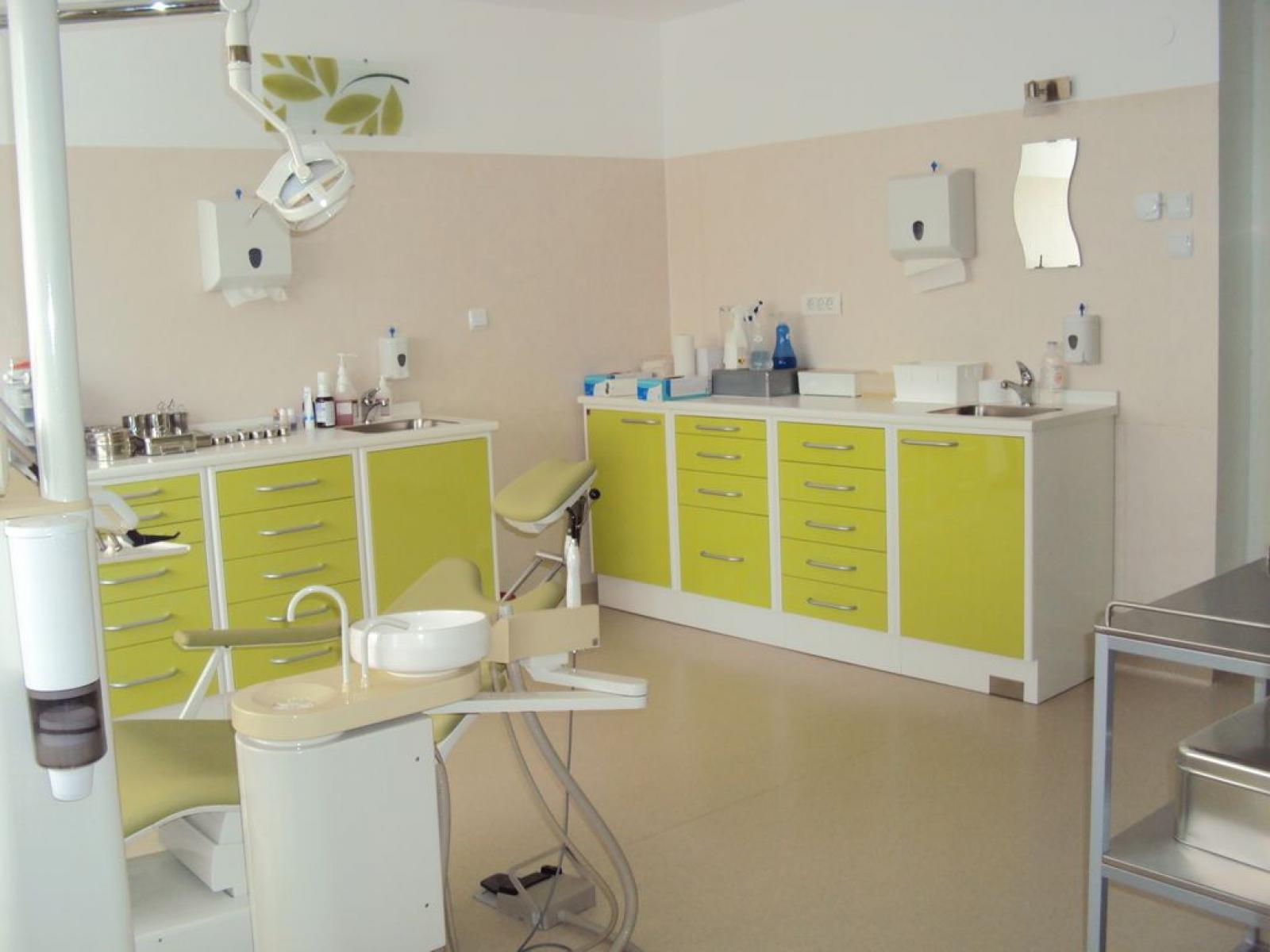 DENTANA CAS CLINIC - 5.JPG