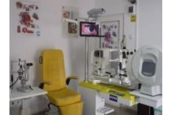 Cabinet oftalmologic & optica medicala CONSTANTA - comb.JPG