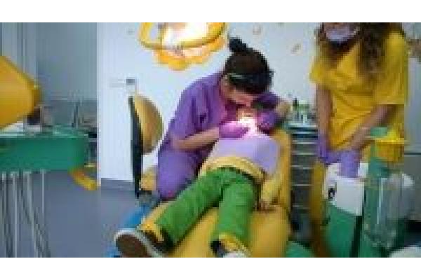 Clinica Dentara Victoria - Pedodontie_WP_20140621_11_09_07_Pro.jpg