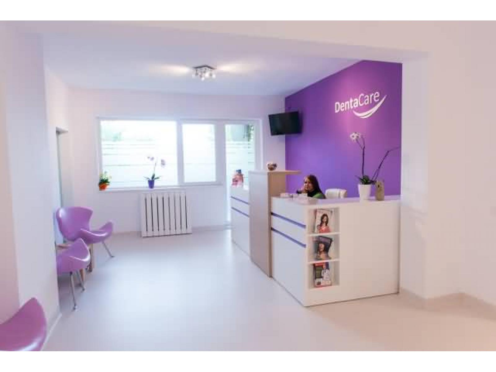 DentaCare - Dr. Alina Dume - 025-sala-de-asteptare-cabinet-stomatologic.jpg