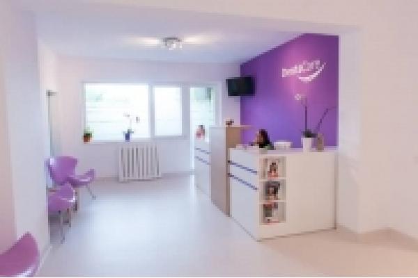 DentaCare - Dr. Alina Dume - 025-sala-de-asteptare-cabinet-stomatologic.jpg