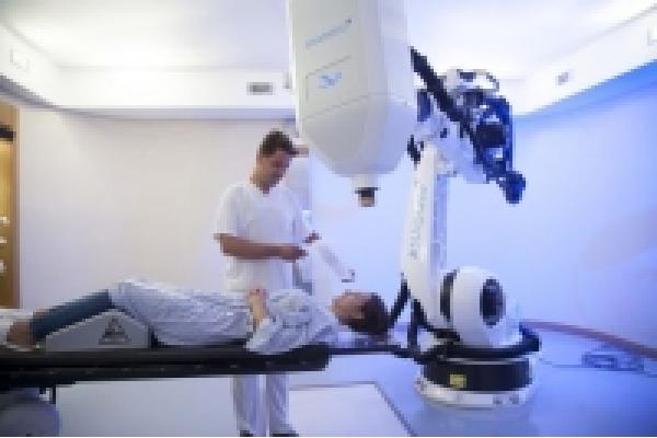 Centrul Medical Anadolu - Cyberknife_(2)_ref.jpg