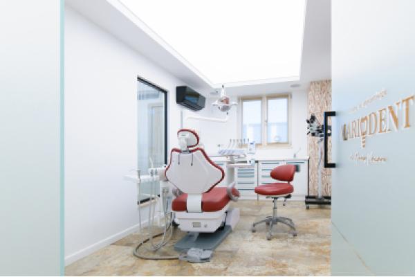 Centrul de implantologie MARIODENT - by-BT-14.jpg