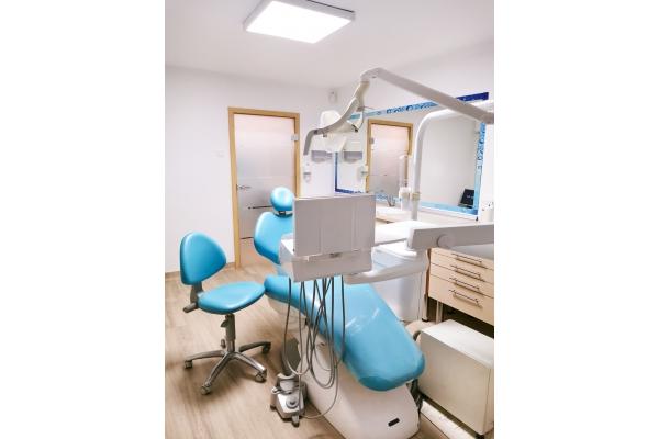 Aqua Dental - cabinet_stomatologic_aqua_dental.jpg