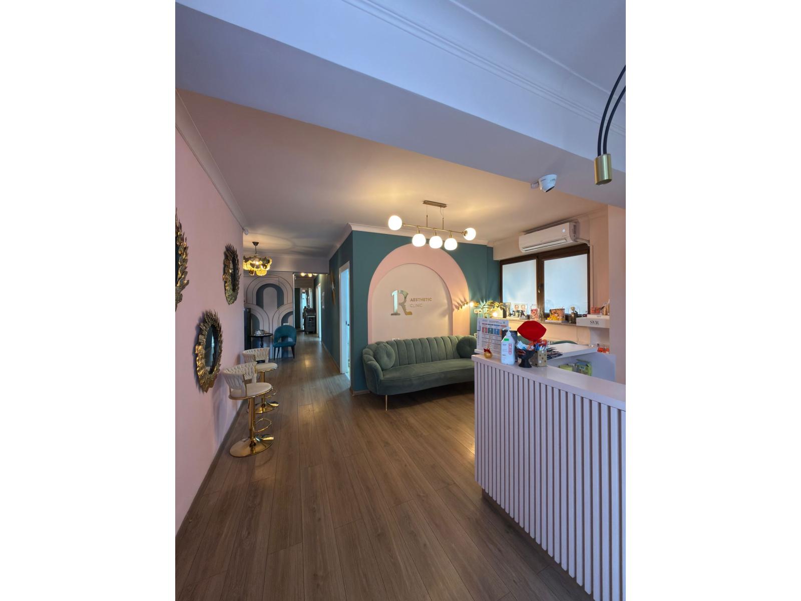 R1 Aesthetic Clinic - WhatsApp_Image_2026-01-19_at_11.58.50.jpeg