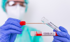Cand se recomanda testele PCR si testele pentru anticorpi COVID-19.  Specialistii MedLife explica