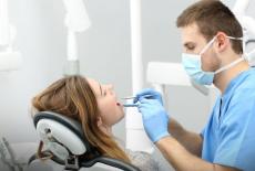 Tratamente dentare ratate? Ce spune corpul tau si cum poti preveni esecul lor