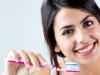 Periajul dentar de doua ori pe zi vs periajul dentar o data pe zi