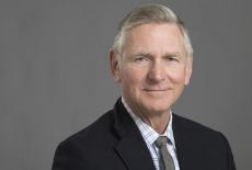 O vizita de referinta: Dr. Richard G. Fessler, pionier in neurochirurgie, la Bucuresti