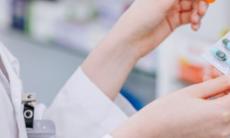 Tu cum iei pastilele? Care sunt cele mai frecvente greseli. La ce trebuie sa fim atenti