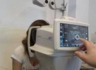 AUTOREFRACTOMETRU